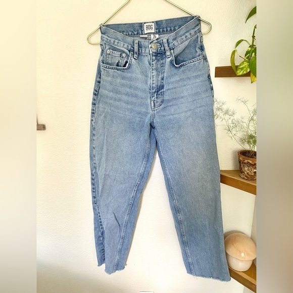 BDG Baggy High Rise Jeans Light Wash - Picture 2 of 6